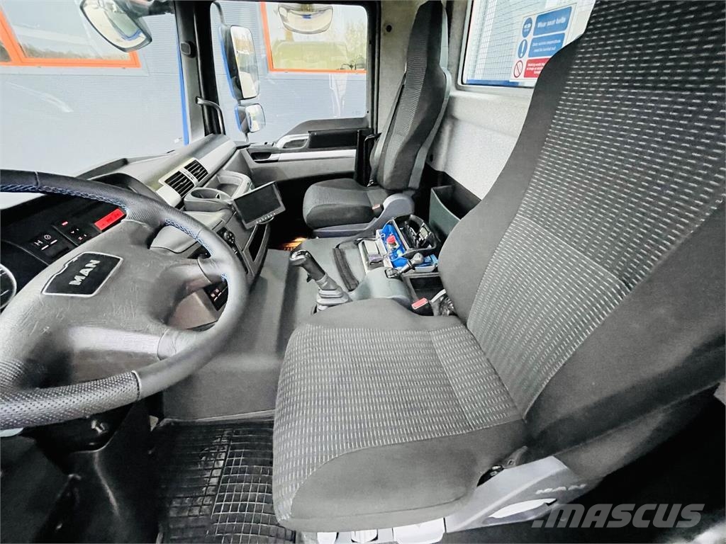 MAN TGM TGS 18.250 Camiones plataforma