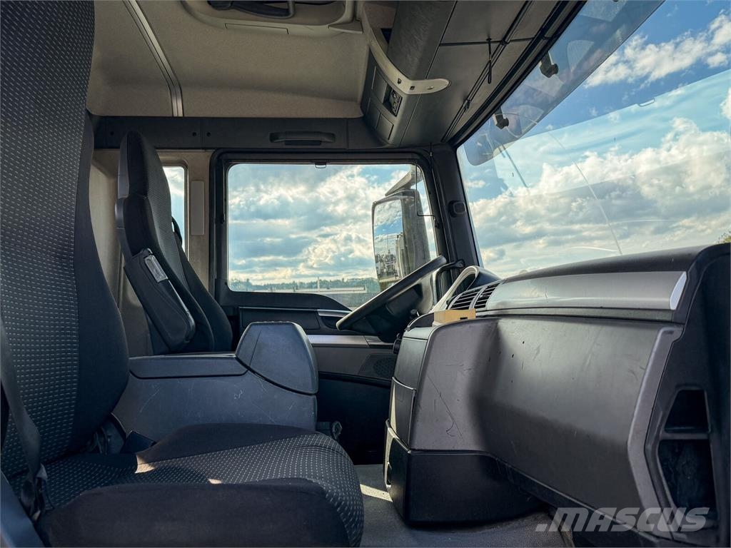 MAN TGS 18.320 Platós / Ponyvás teherautók