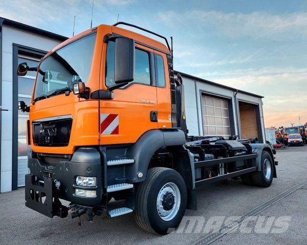 MAN TGS 18.360 4x4 BL Euro5 Winterdienst Meiller Treileri ar āķi