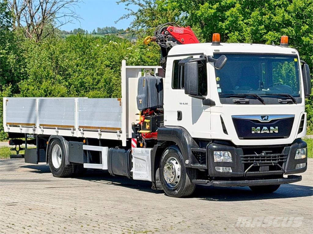 MAN TGS 18.360 * FASSI F135A.2.22 + FUNK *TOPZUSTAND Flatbed kamyonlar