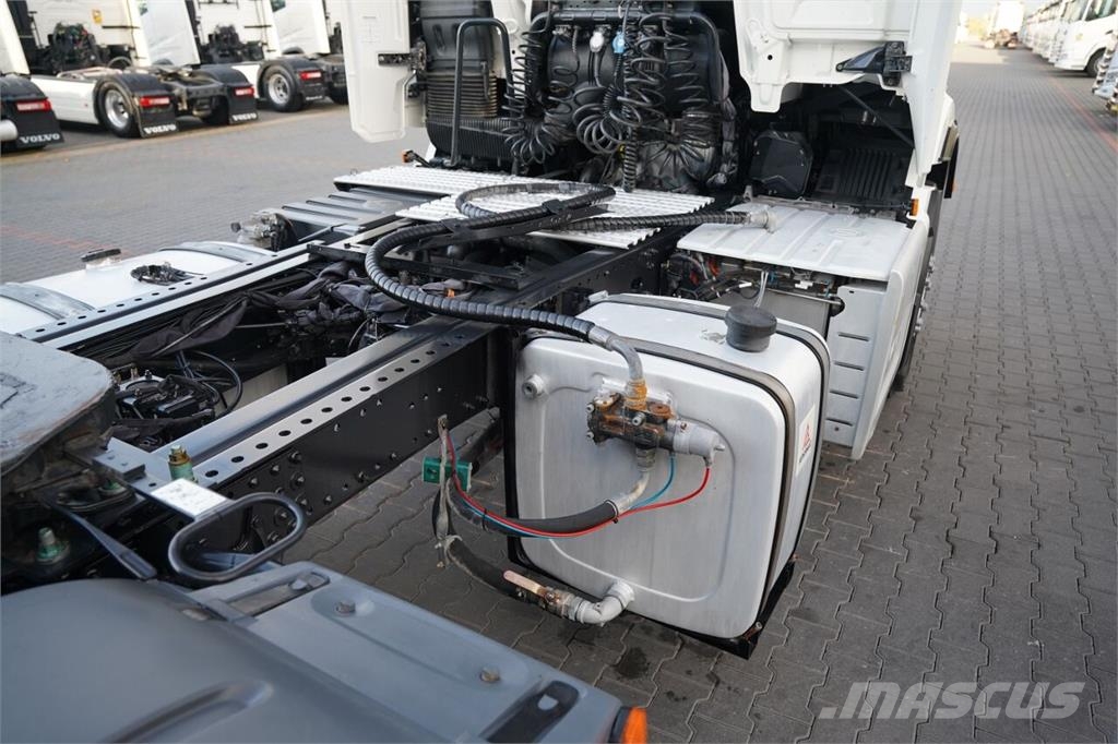 MAN TGS 18.470 / HYDRAULIKA / RETARDER / NAVI RIO / NI Sattelzugmaschinen