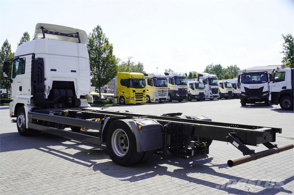 MAN TGS 18.470 / chassis 745 cm / sleeper cab الشاسيه والتعليق