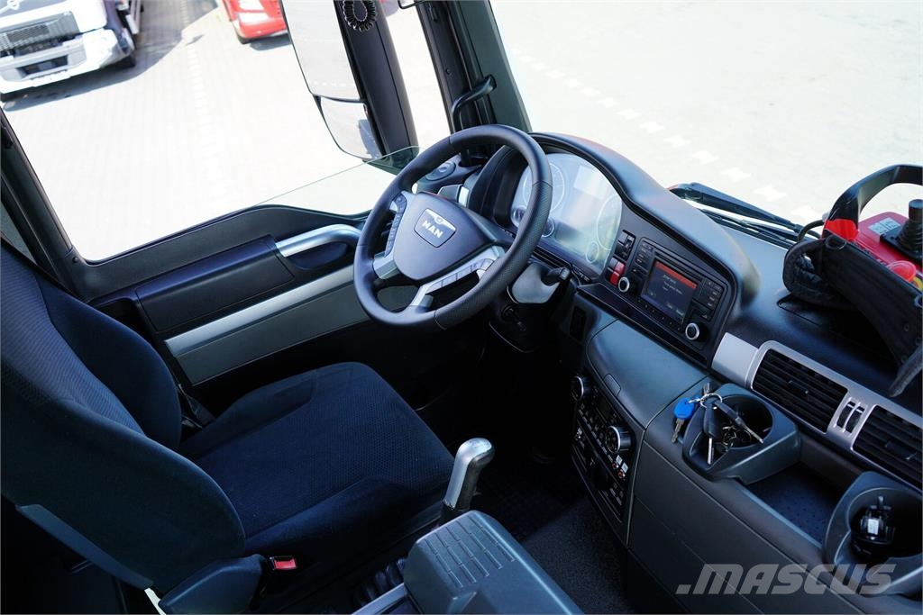 MAN TGS / 18.480 / E 6 / 4 X 4 / WYWROTKA + HDS / PALF Bañeras basculantes usadas