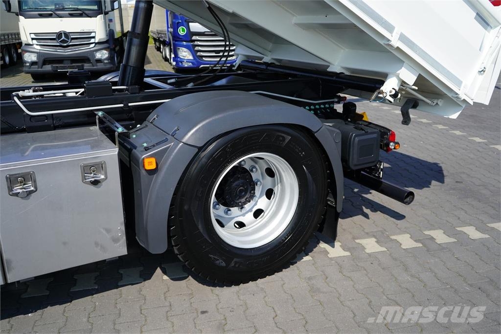 MAN TGS / 18.480 / E 6 / 4 X 4 / WYWROTKA + HDS / PALF Bañeras basculantes usadas