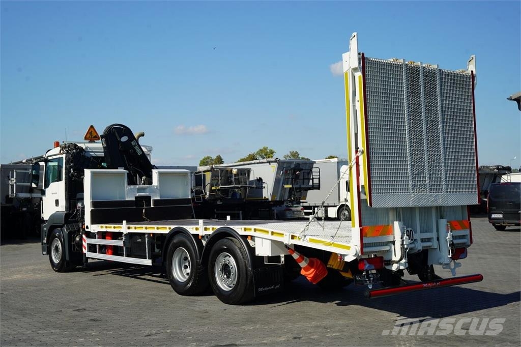 MAN TGS 26.360 / 6x2 / LAWETA - 7,5 M / HDS HIAB 166 B Vlečna vozila za tovornjake