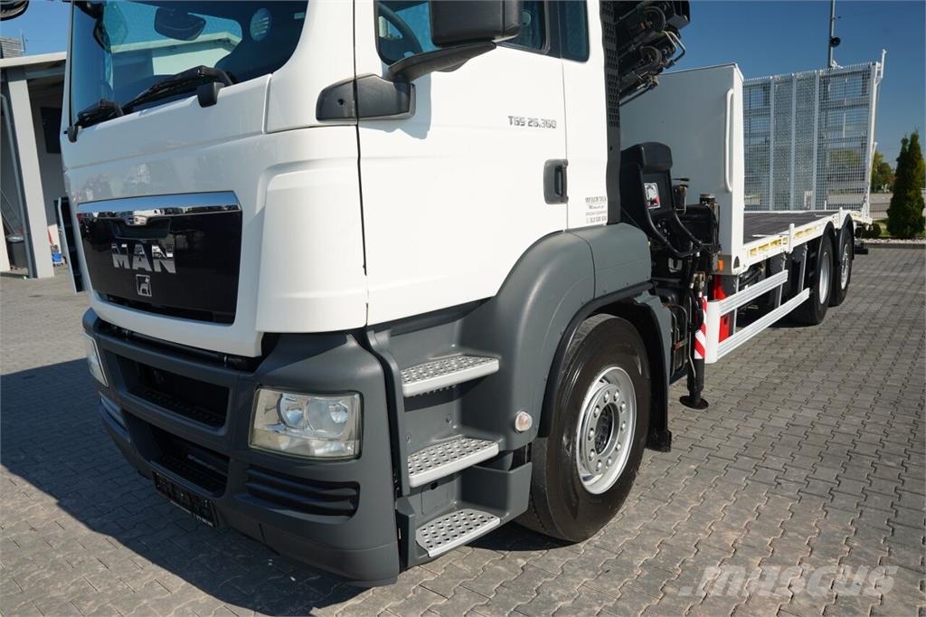 MAN TGS 26.360 / 6x2 / LAWETA - 7,5 M / HDS HIAB 166 B Vlečna vozila za tovornjake