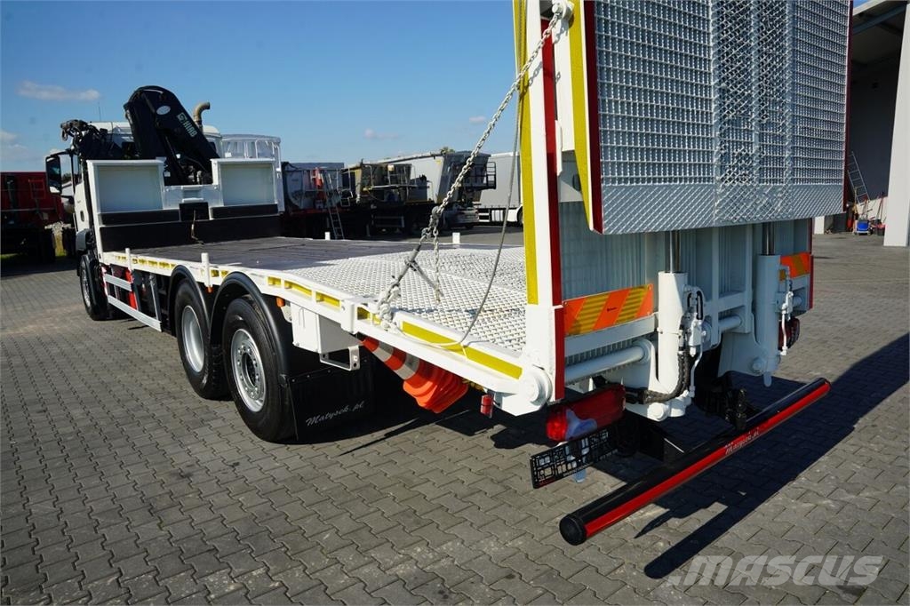 MAN TGS 26.360 / 6x2 / LAWETA - 7,5 M / HDS HIAB 166 B Vlečna vozila za tovornjake