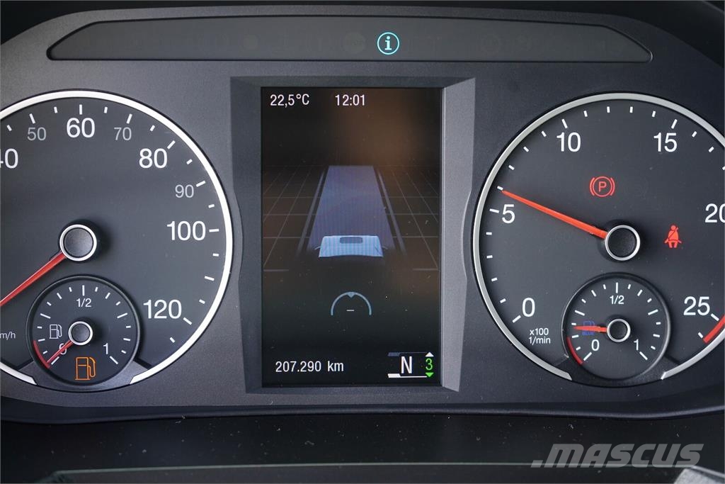 MAN TGS / 26.360 / ACC / EURO 6 / CHŁODNIA + WINDA / 1 Skapbiler Frys/kjøl/varme