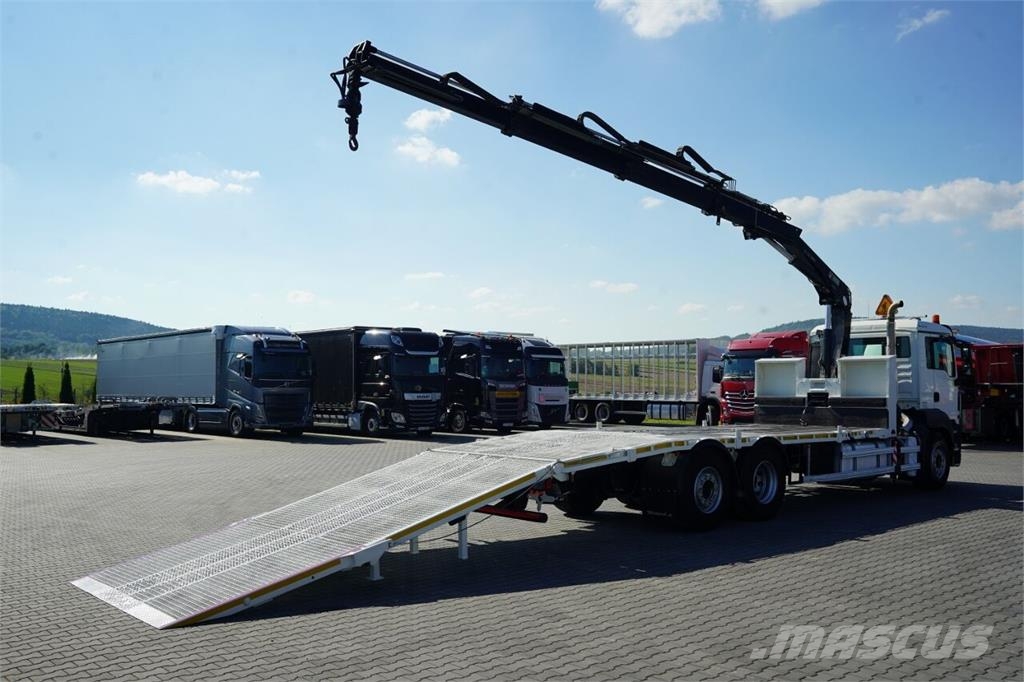 MAN TGS 26.360 / 6x2 / LAWETA - 7,5 M / HDS HIAB 166 B Vlečna vozila za tovornjake