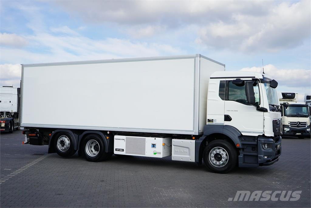MAN TGS / 26.360 / ACC / EURO 6 / CHŁODNIA + WINDA / 1 Skapbiler Frys/kjøl/varme