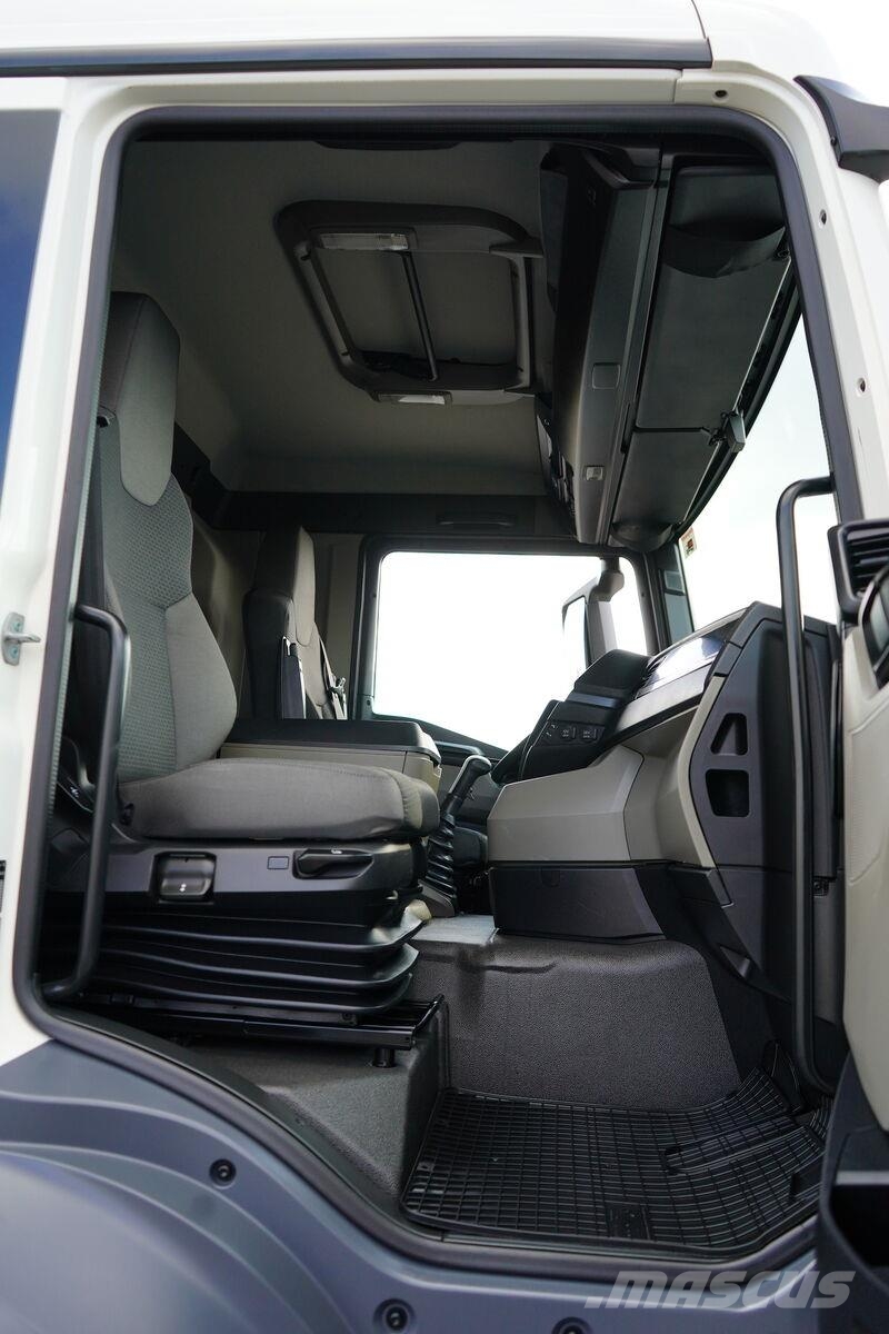 MAN TGS / 26.360 / ACC / EURO 6 / CHŁODNIA + WINDA / 1 Skapbiler Frys/kjøl/varme