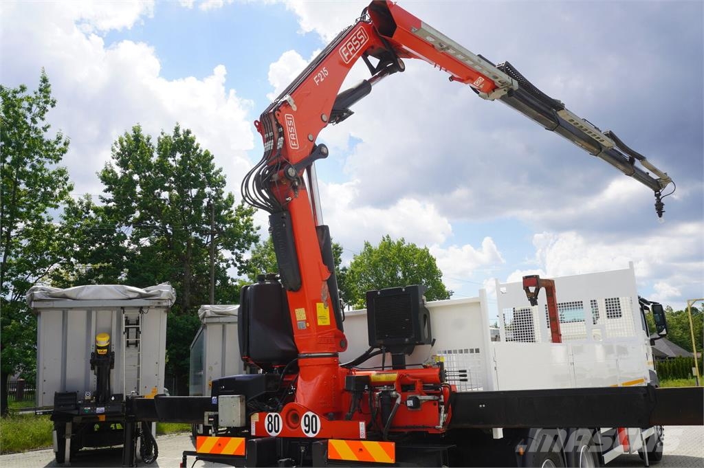 MAN TGS 26.420 6×4 / Fassi F215A.2.24 / remote control Madelautod