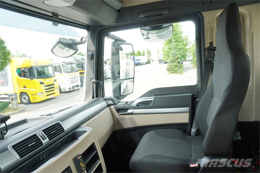 MAN TGS 26.420 6x4 / Fassi F215A.2.24 / remote control Platte bakwagens