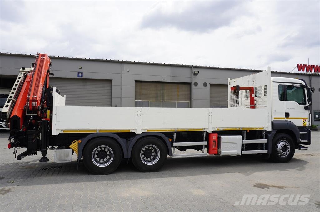 MAN TGS 26.420 6×4 / Fassi F215A.2.24 / remote control Platte bakwagens