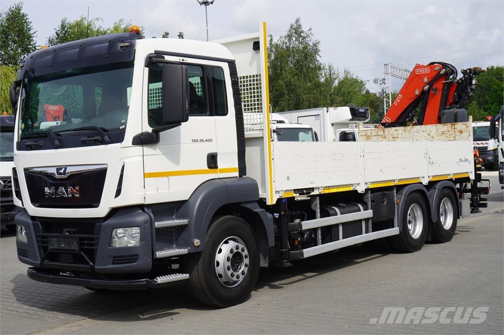 MAN TGS 26.420 6x4 / Fassi F215A.2.24 / remote control Platte bakwagens