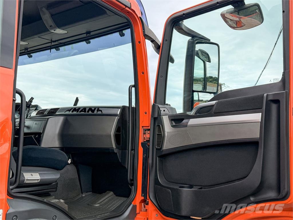 MAN TGS 26.440 Abrollkipper Palfinger Epsilon * 6x4! Camiones polibrazo