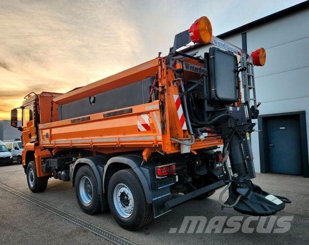 MAN TGS 28.480 6x4-4 BL Winterdienst Streuer 103tkm Kiper kamioni