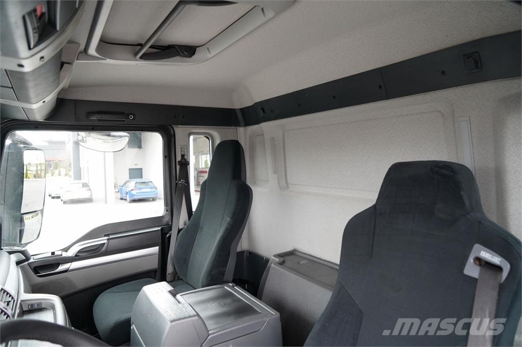 MAN TGS 32.400 / 8x4 / TRIDEM / WYWROTKA 2 STRONNA / H Camion benne