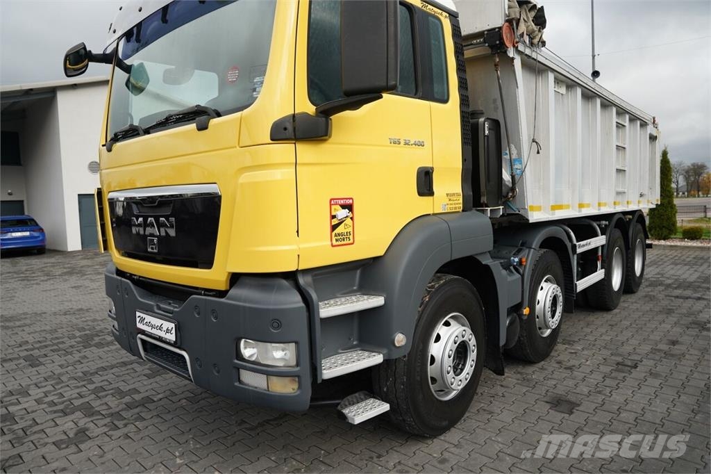 MAN TGS 32.400 / 8x4 / WYWROTKA TYLNOZSYPOWA - 6 M / P 傾卸式卡車