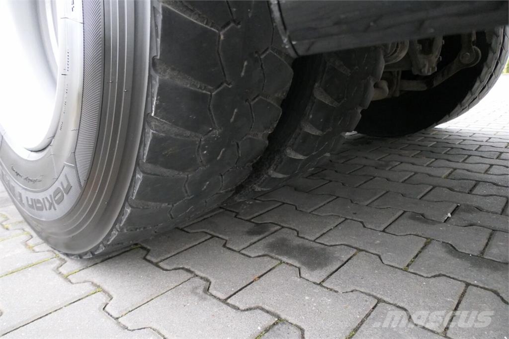 MAN TGS 32.420 / 8x4 / BETONOMIESZARKA / GRUSZKA 9 M3  شاحنات خرسانة