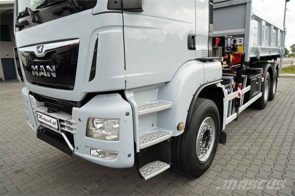 MAN TGS 33.360 / WYWROTKA + HDS Autobasculanta