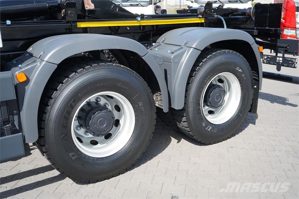 MAN / TGS / 33.360 / 6 X 6 / E 6 / HAKOWIEC / MANUAL Камиони с кран с кука