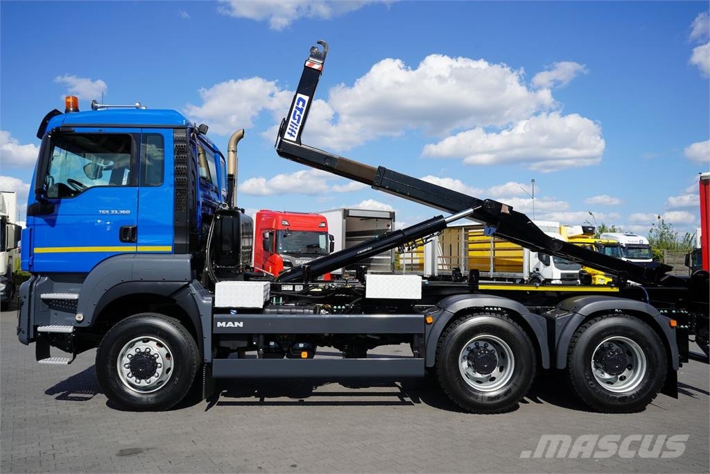 MAN / TGS / 33.360 / 6 X 6 / E 6 / HAKOWIEC / MANUAL Камиони с кран с кука