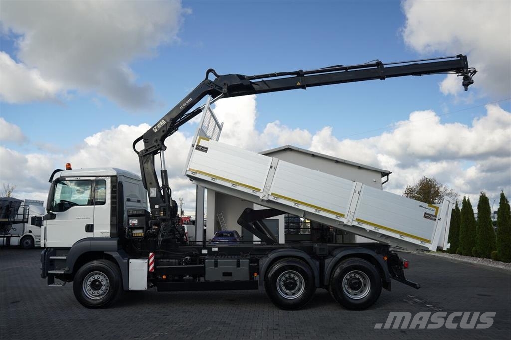 MAN TGS 33.360 / 6x4 / WYWROTKA - 5,7 M + HDS HIAB XS Billenő teherautók
