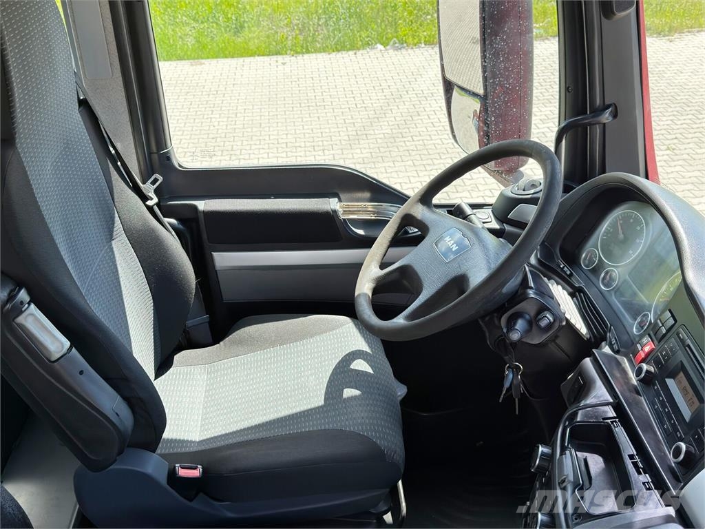 MAN TGS 35.360* Abschleppwagen 7,80m * KRAN/ FUNK Οχήματα περισυλλογής