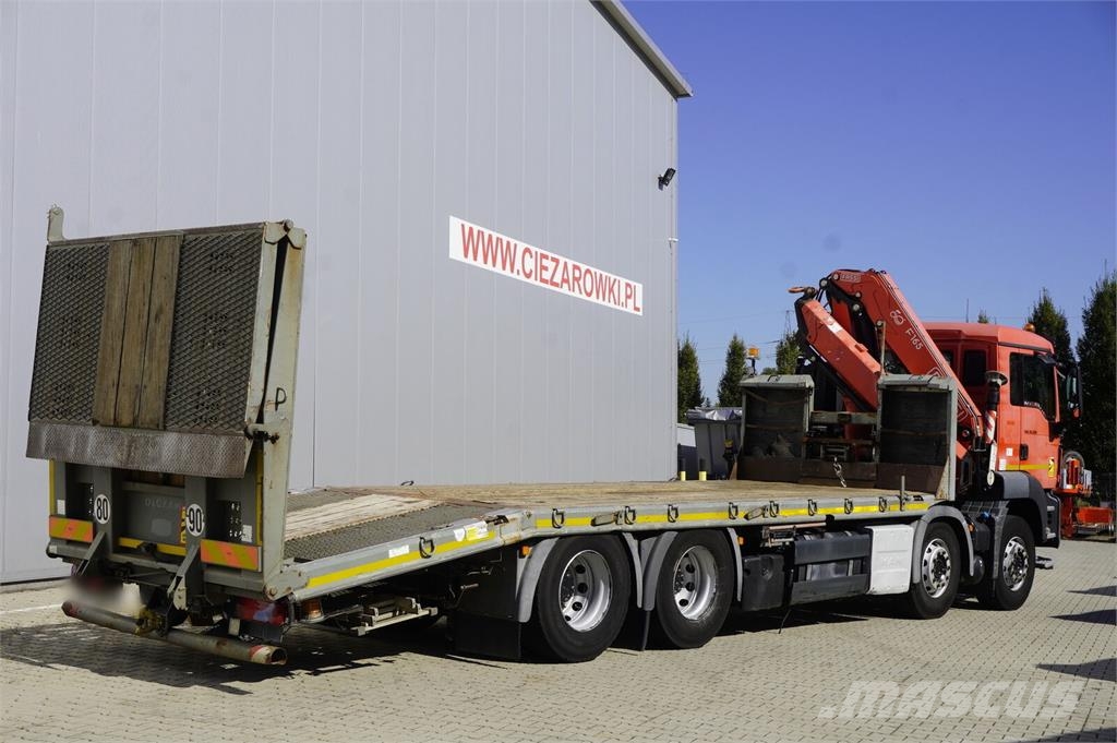 MAN TGS 35.360 E6 8×2 / Fassi F235A.2.22 crane / remot Raupenkrane
