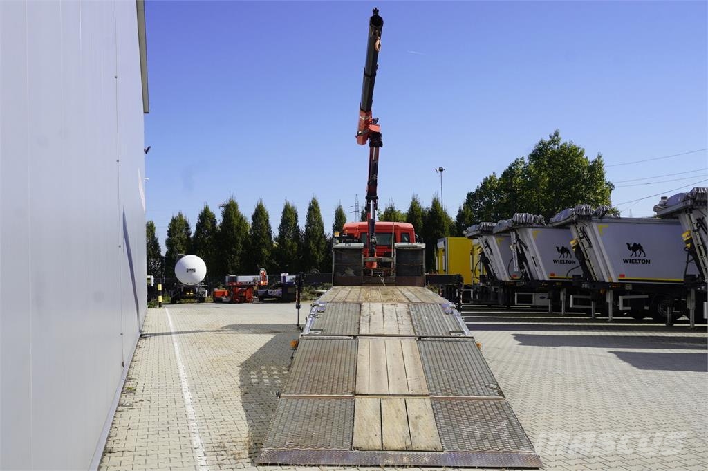 MAN TGS 35.360 E6 8×2 / Fassi F235A.2.22 crane / remot Raupenkrane