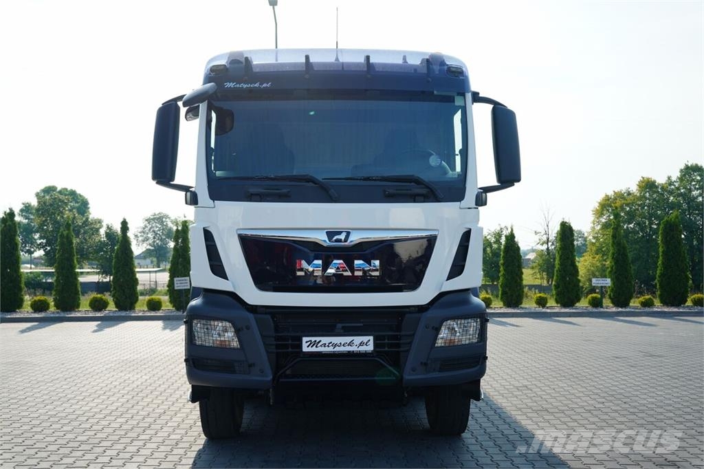 MAN TGS 35.420 Camiones bañeras basculantes o volquetes