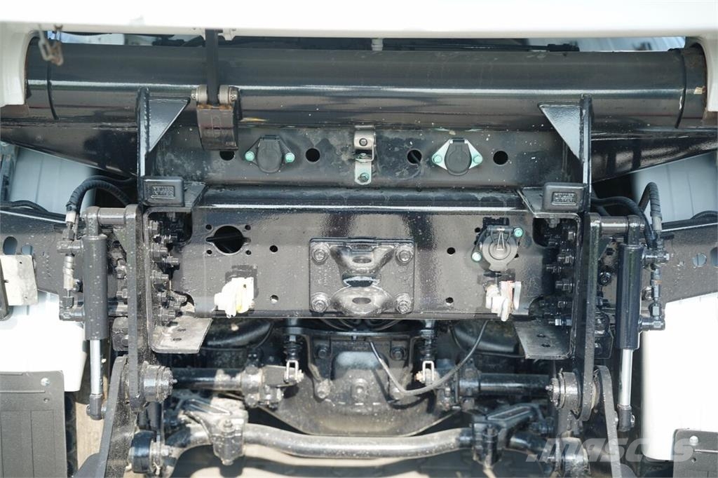 MAN TGS 35.420 Camiones bañeras basculantes o volquetes