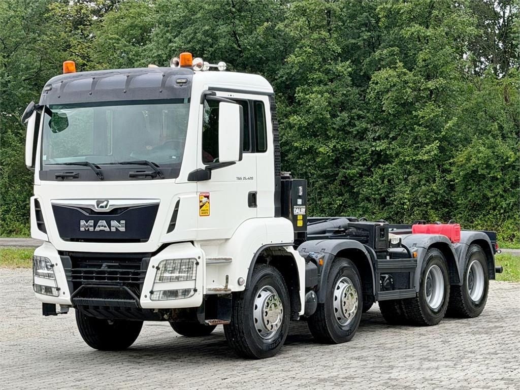 MAN TGS 35.420 * ABROLLKIPPER * 8x4 * TOPZUSTAND Camiones polibrazo