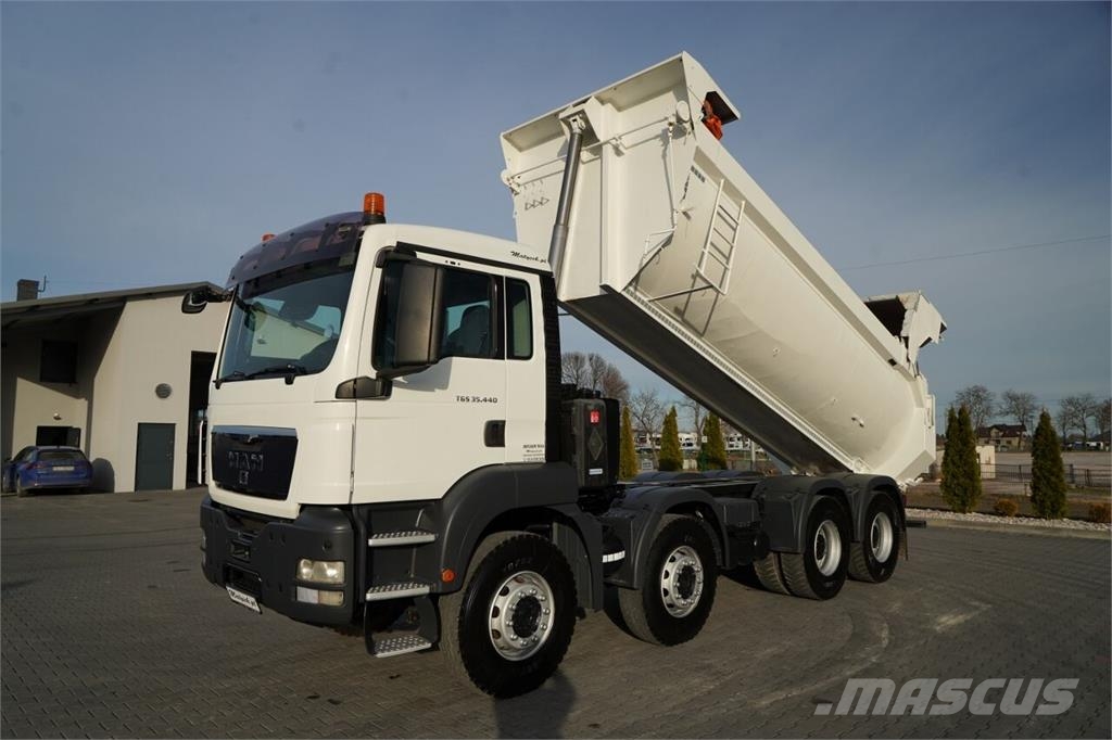 MAN TGS 35.440 / 8X4 / WYWROTKA TYLNOZSYPOWA / HYDROKL Camiões basculantes