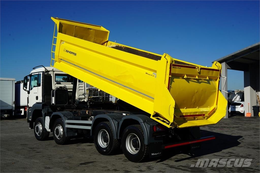 MAN TGS 41.440 / 8x8 / WYWROTKA TYLNOZSYPOWA - 5.9 M / شاحنات قلابة