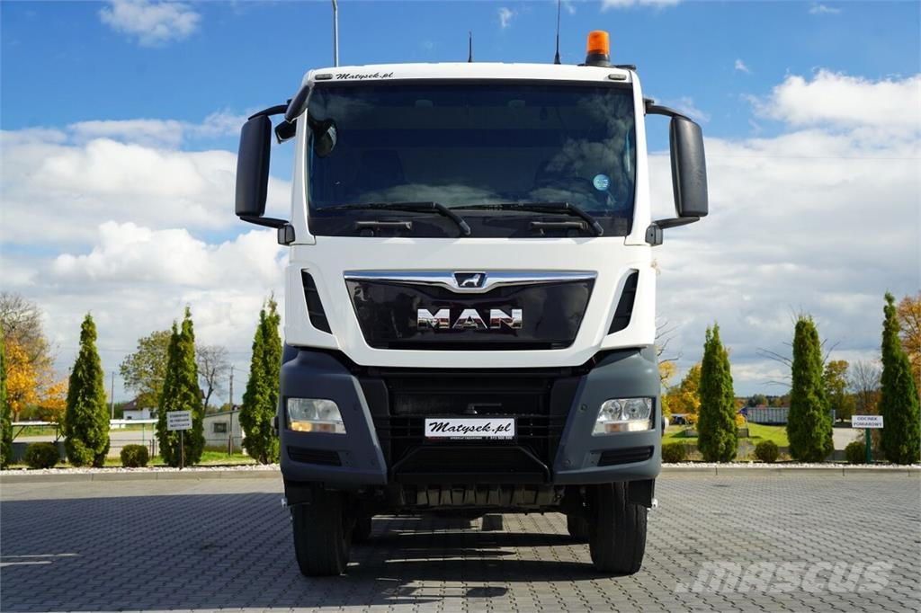 MAN TGS 41.460 / 8x6 / WYWROTKA TYLNOZSYPOWA - 5.9 M / Wywrotki