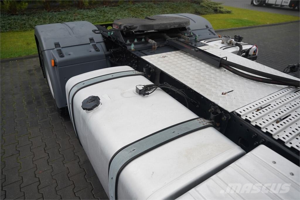 MAN TGX 18.420 / HYDRAULIKA / EURO 6 Autotractoare
