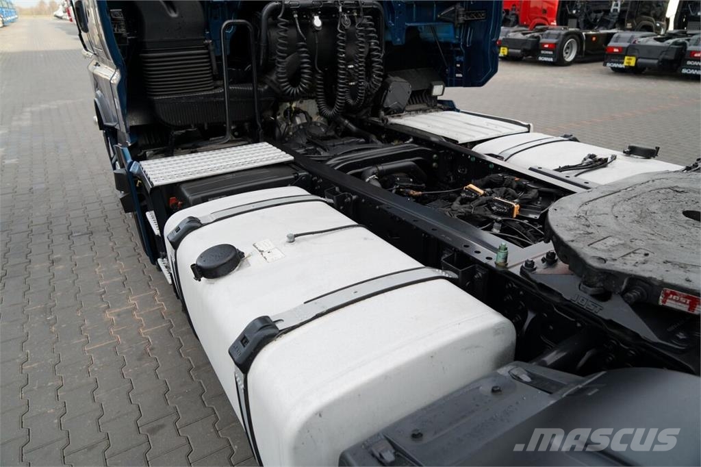 MAN TGX 18.510 / GX / MEGA / RETARDER / NAVI / LOW DEC Sattelzugmaschinen