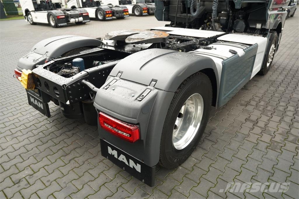 MAN TGX 18.510 / GX / RETARDER / I- PARK COOL / NAVI R Ťahače