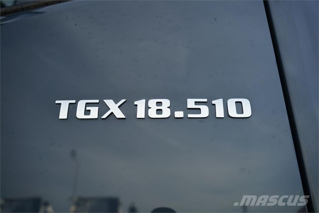 MAN TGX 18.510 / GX / RETARDER / KLIMA POSTOJOWA / NAV Nyergesvontatók