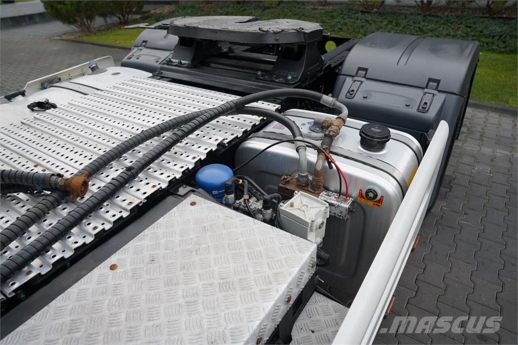 MAN TGX 18.540 / XLX / HYDRAULIKA / RETARDER / SKÓRY / Седельные тягачи