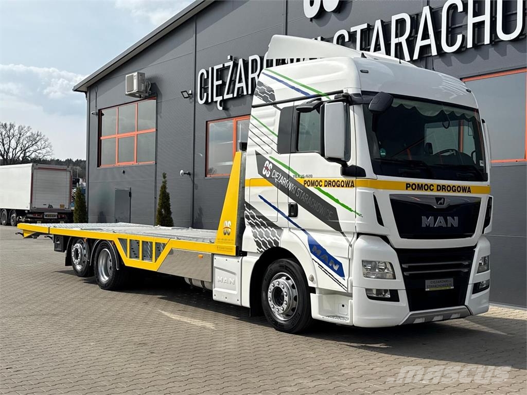 MAN TGX 26.420 Vehículos de reciclaje