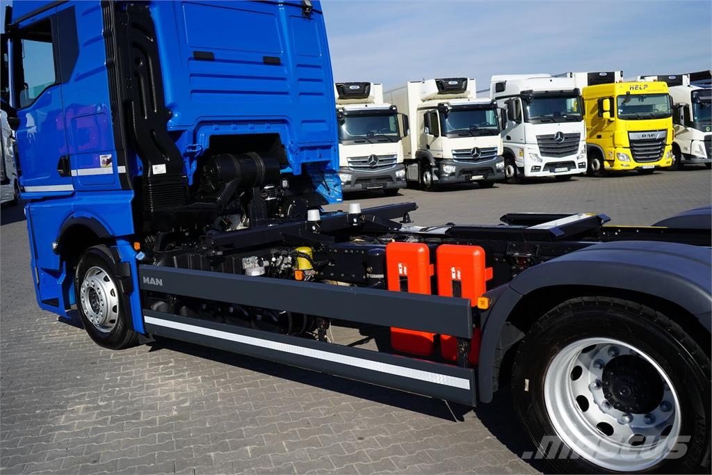 MAN TGX / 26.480 / GX / ACC / E 6 / RETARDER / BDF / O Chassis