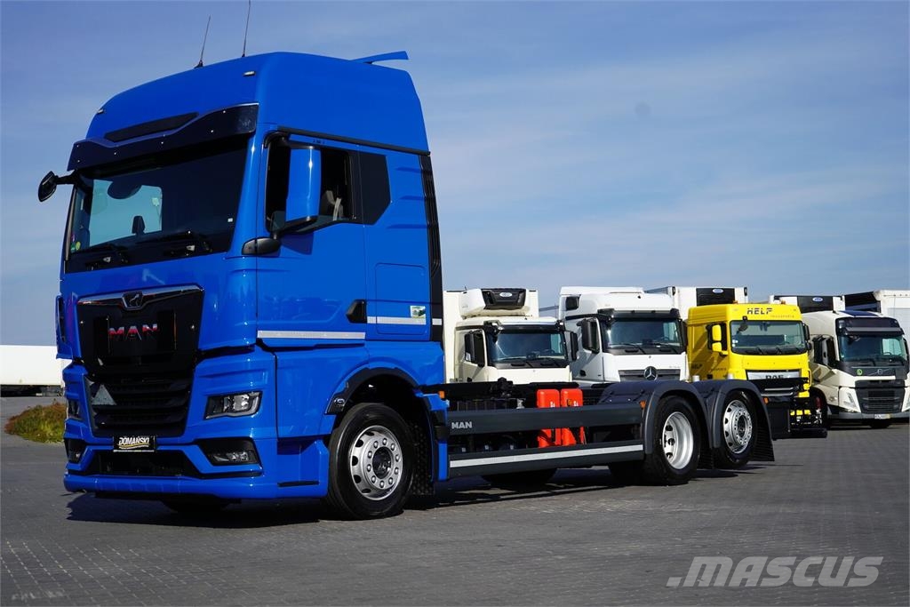 MAN TGX / 26.480 / GX / ACC / E 6 / RETARDER / BDF / O Chassis