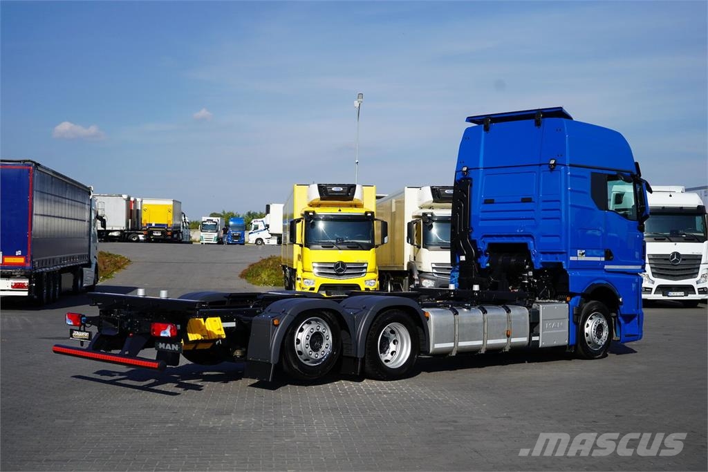 MAN TGX / 26.480 / GX / ACC / E 6 / RETARDER / BDF / O Chassis