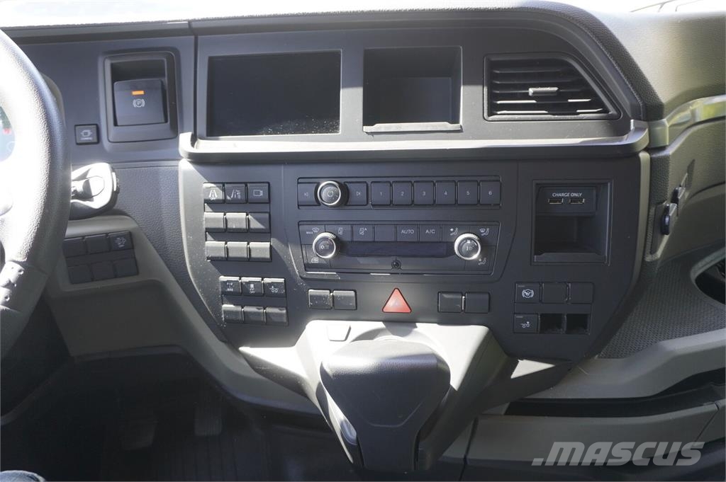 MAN TGX 26.510 6×2-4 / Krone 19 EPAL refrigerator / Do Camiones con temperatura controlada