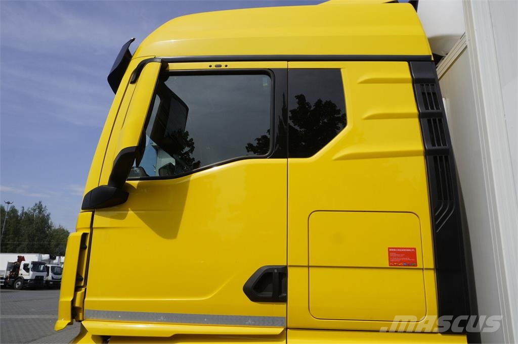 MAN TGX 26.510 6×2-4 / Krone 18 EPAL refrigerator / Ca Hűtős
