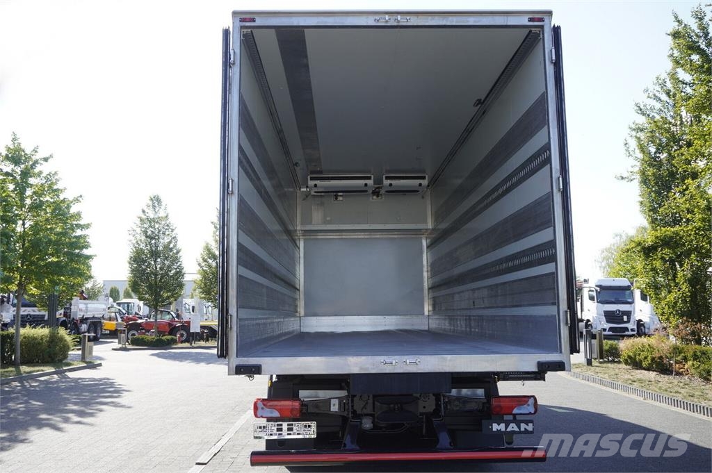 MAN TGX 26.510 6×2-4 / Krone 19 EPAL refrigerator / Do Camiones con temperatura controlada