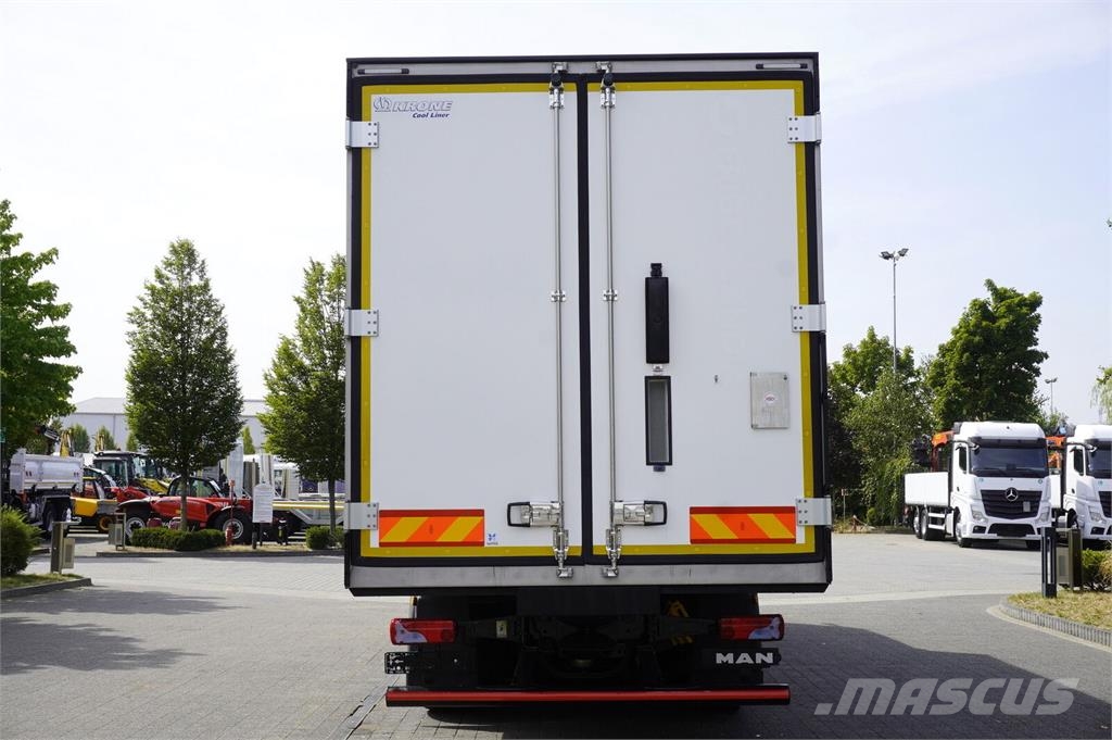 MAN TGX 26.510 6×2-4 / Krone 18 EPAL refrigerator / Ca Hűtős
